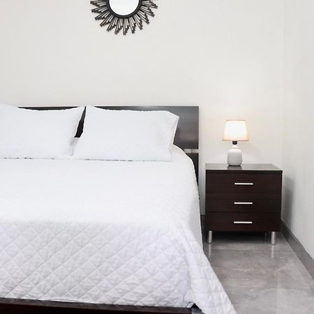 Airport Sjo Residence - Edward & Familia Inn Rio Segundo Екстер'єр фото