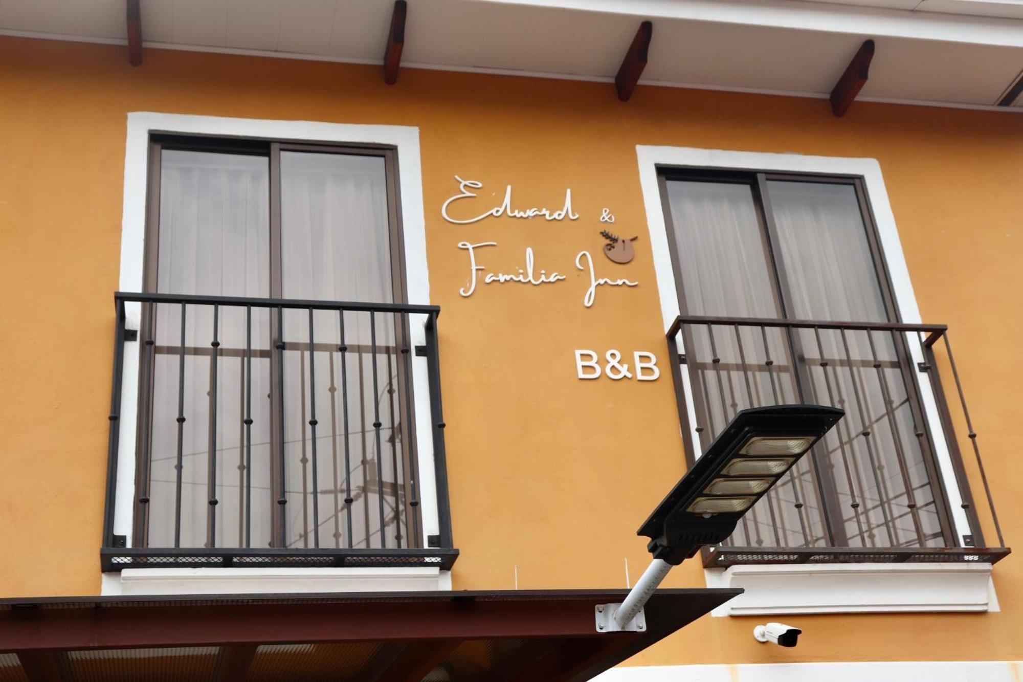 Airport Sjo Residence - Edward & Familia Inn Rio Segundo Екстер'єр фото