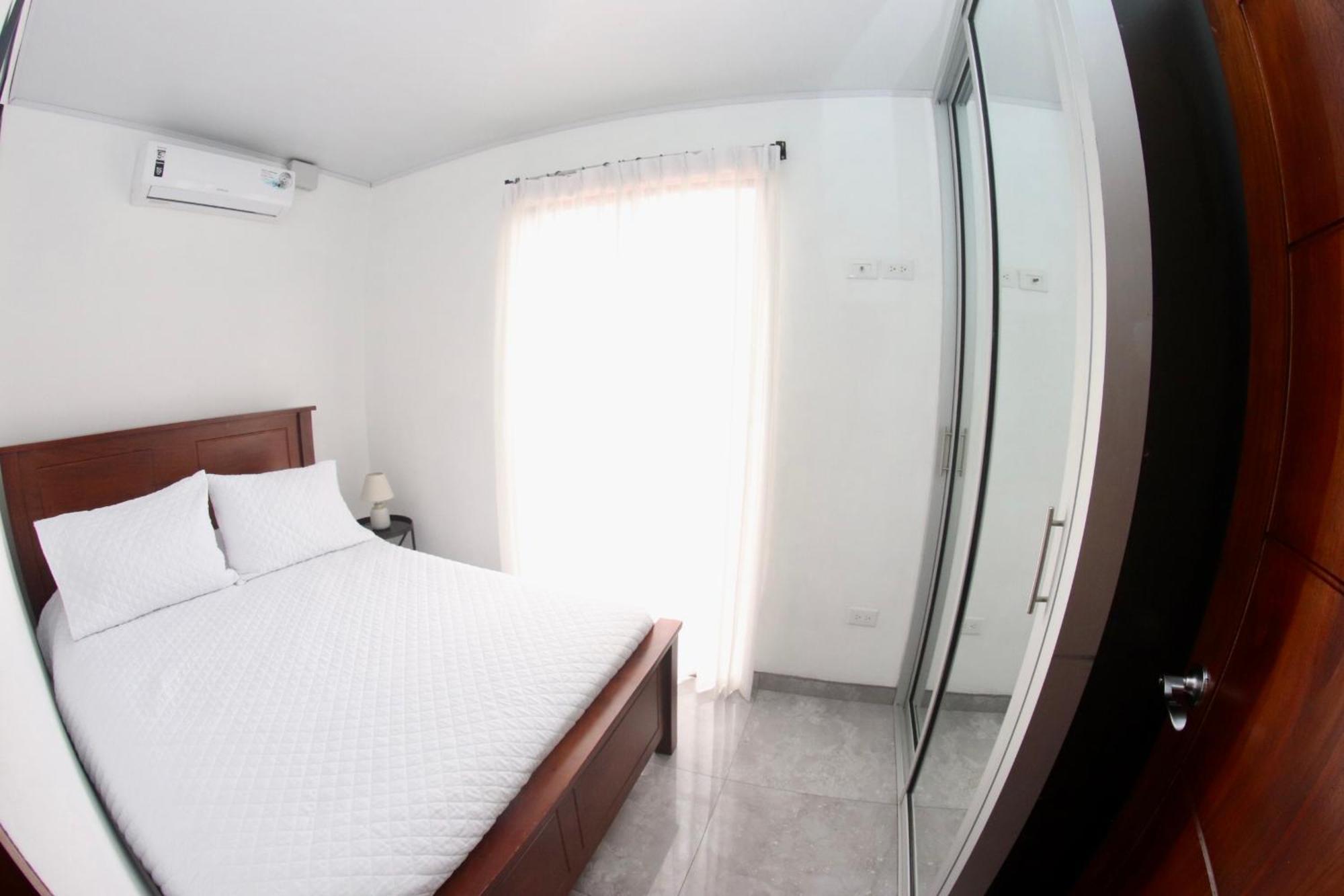 Airport Sjo Residence - Edward & Familia Inn Rio Segundo Екстер'єр фото